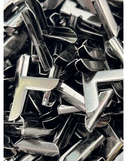 ESQUINEROS METÁLICOS x4u COLOR PELTRE ARTESANA TALLER