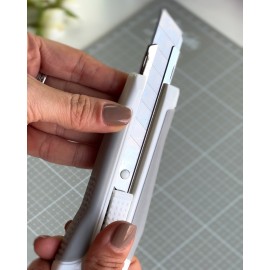 TRINCHETA DE FILO RETRÁCTIL ARTESANA TALLER